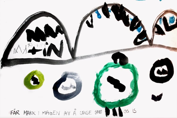 Jeg tror vi får makk i magen av å spise snø og is.