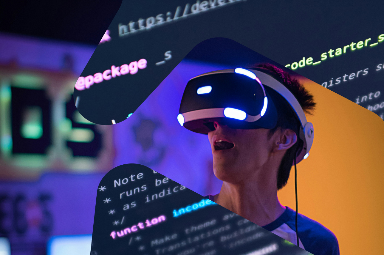 To bilder kombinert: PErson med VR-briller og tekst på en dataskjerm